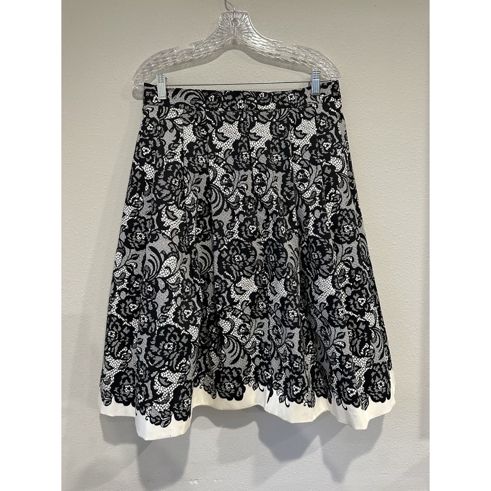 WHBM Black White‎ Lace Print Pleated Full Knee Length Lined Dressy Skirt Size 10